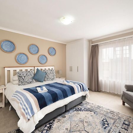 Admiral's Lodge Guest House Port Elizabeth Extérieur photo
