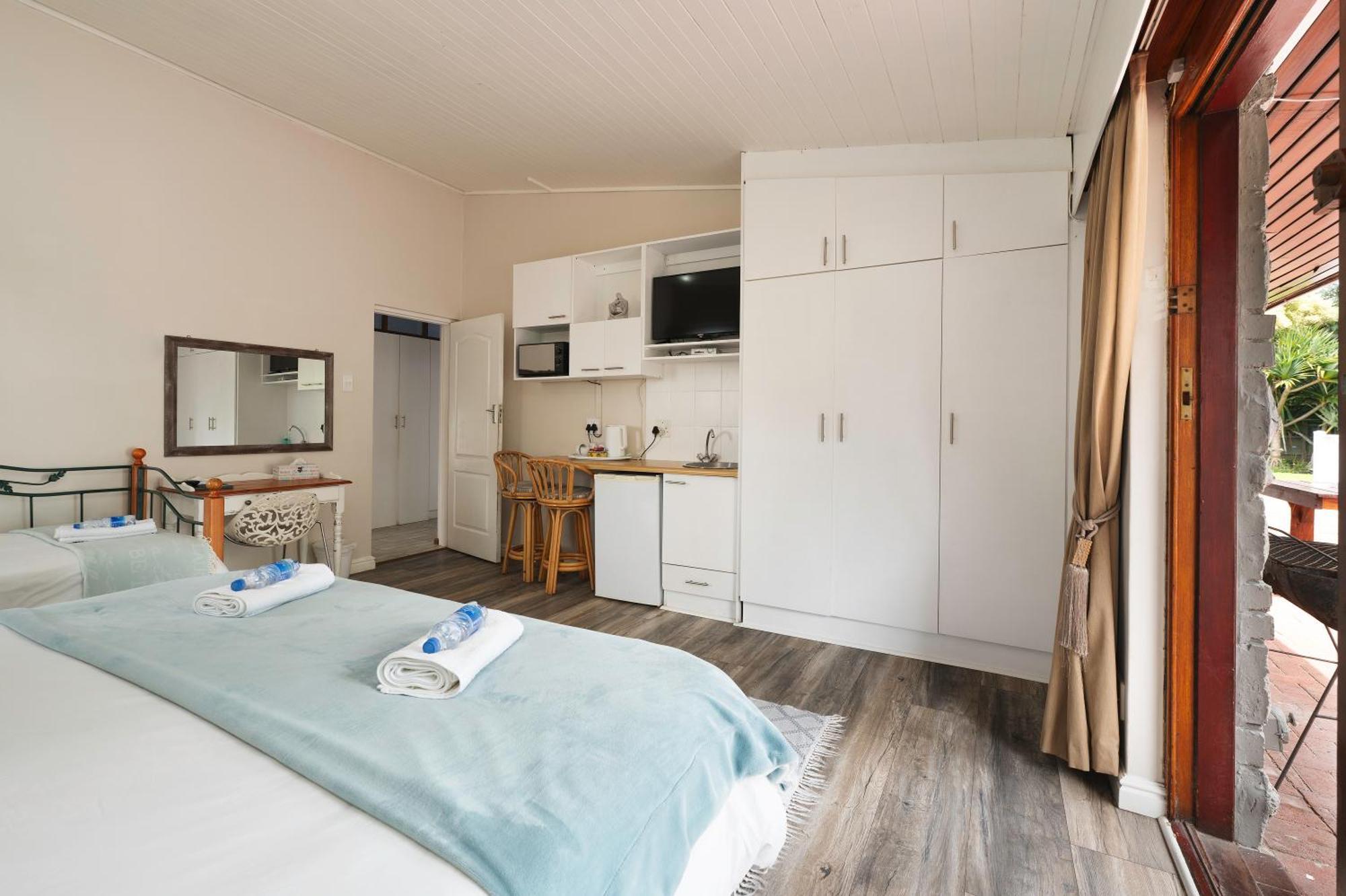 Admiral's Lodge Guest House Port Elizabeth Extérieur photo