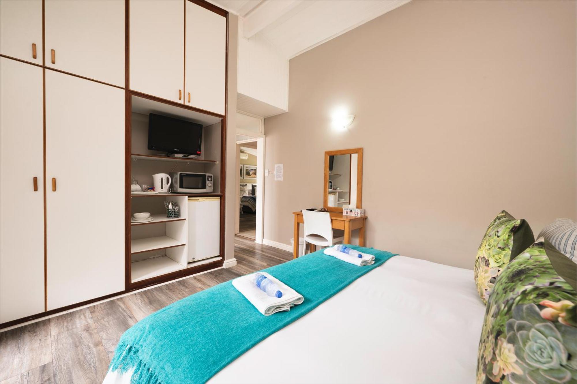 Admiral's Lodge Guest House Port Elizabeth Extérieur photo