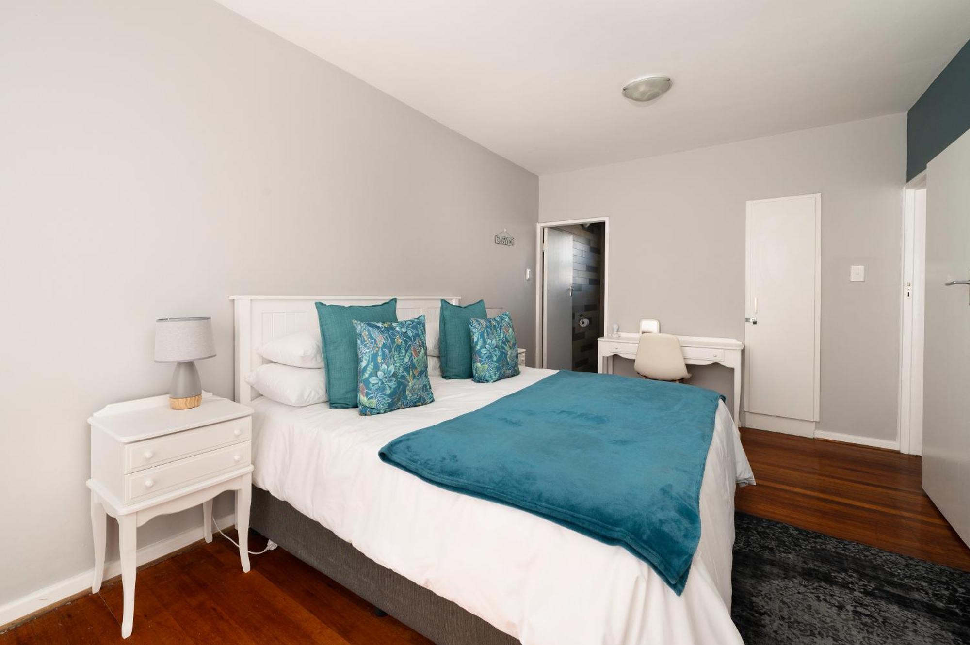 Admiral's Lodge Guest House Port Elizabeth Extérieur photo
