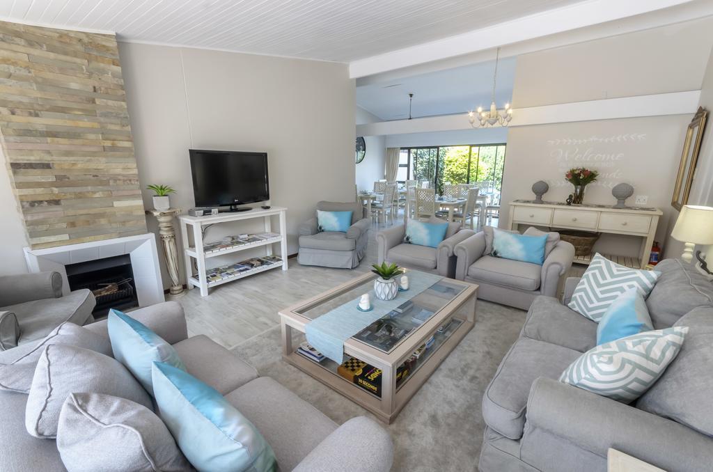Admiral's Lodge Guest House Port Elizabeth Extérieur photo